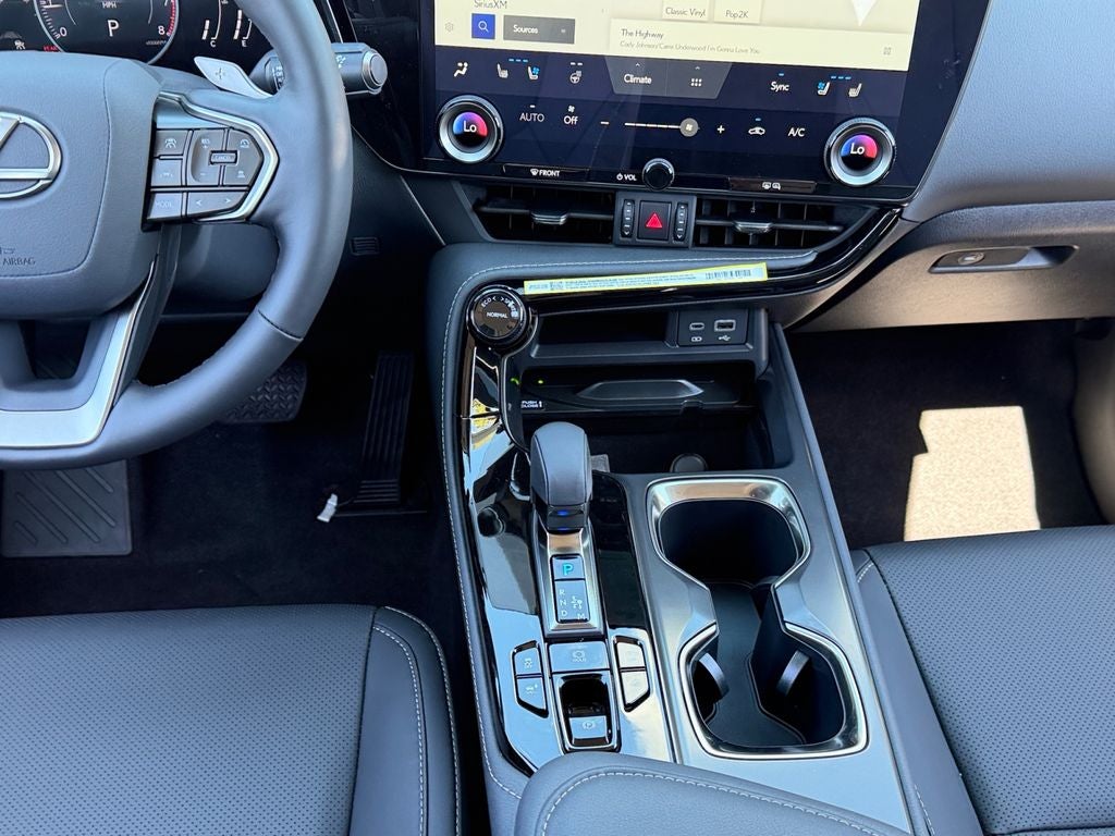 2026 Lexus NX PREMIUM