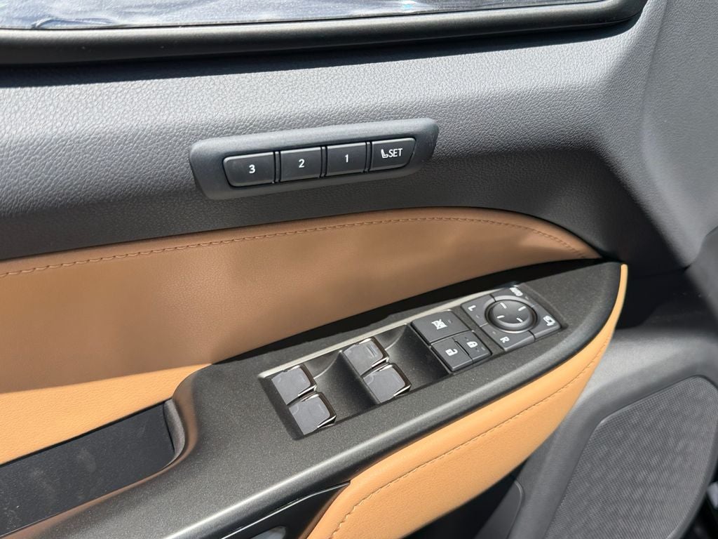2026 Lexus NX PREMIUM