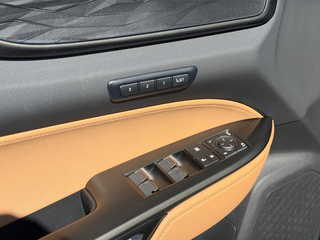 2026 Lexus NX PREMIUM