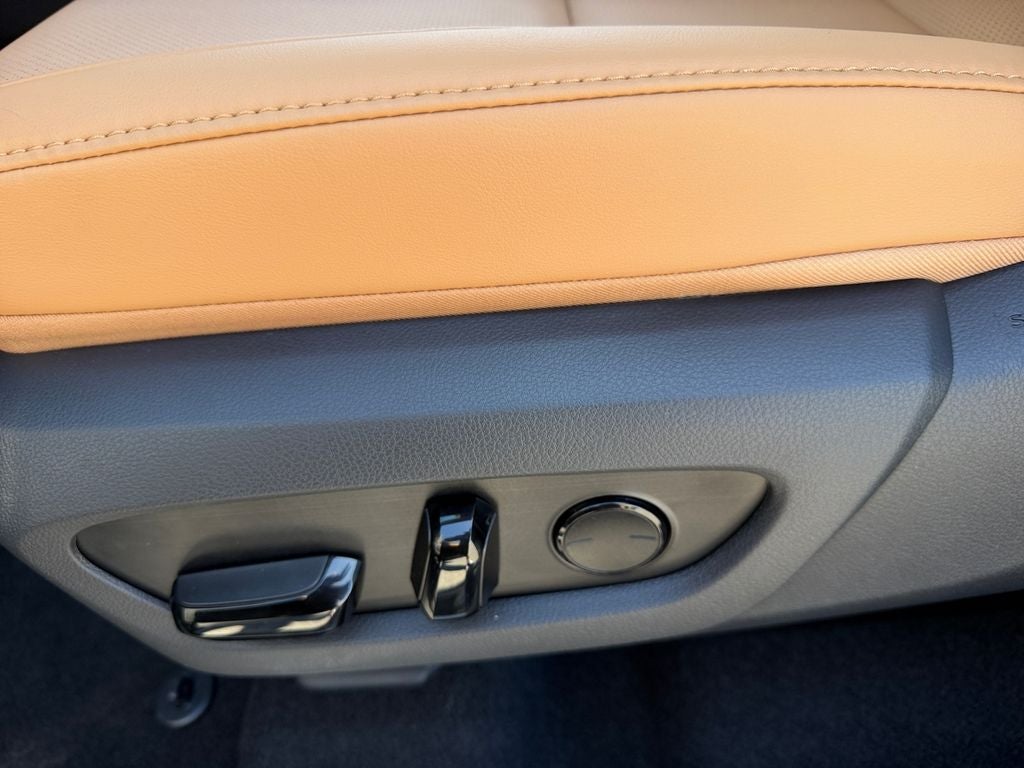 2026 Lexus NX PREMIUM