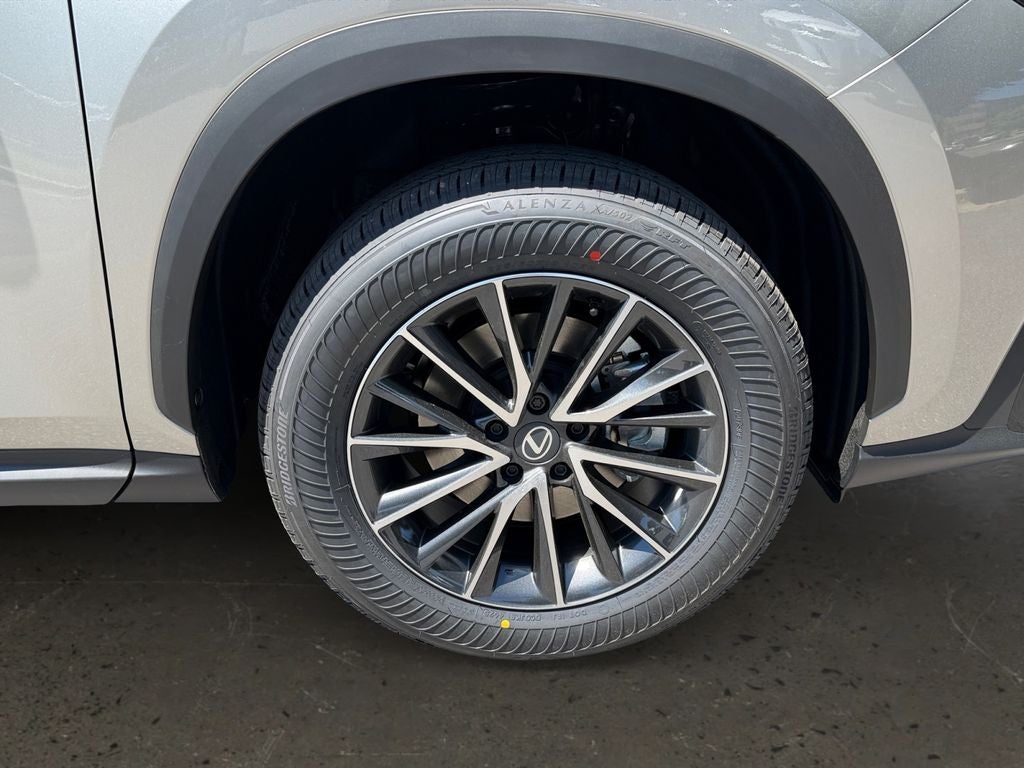 2026 Lexus NX PREMIUM