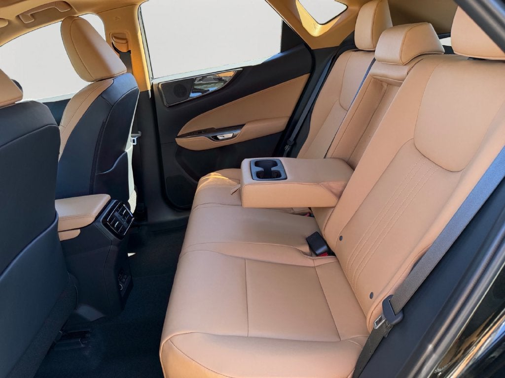 2026 Lexus NX PREMIUM