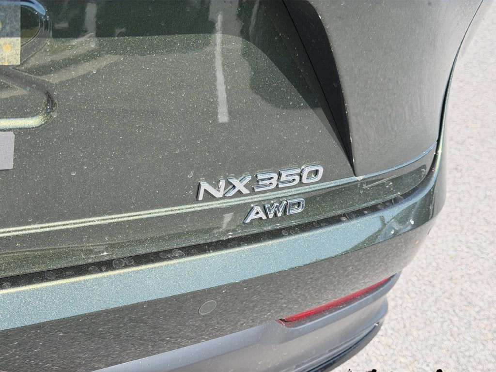 2026 Lexus NX LUXURY AWD