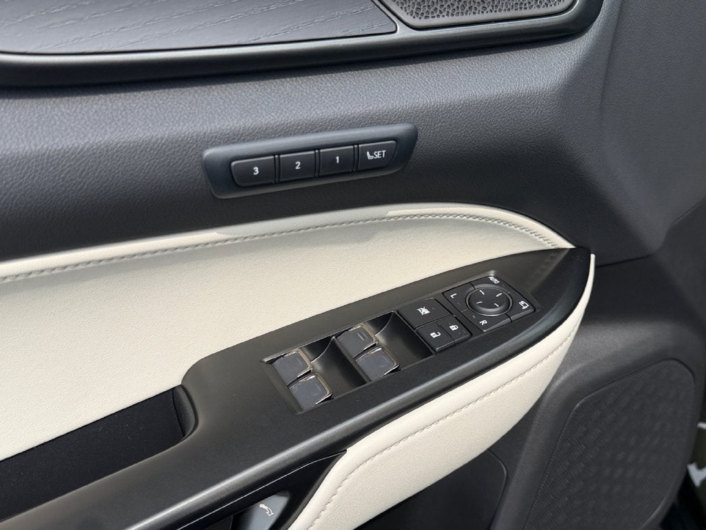 2026 Lexus NX LUXURY AWD
