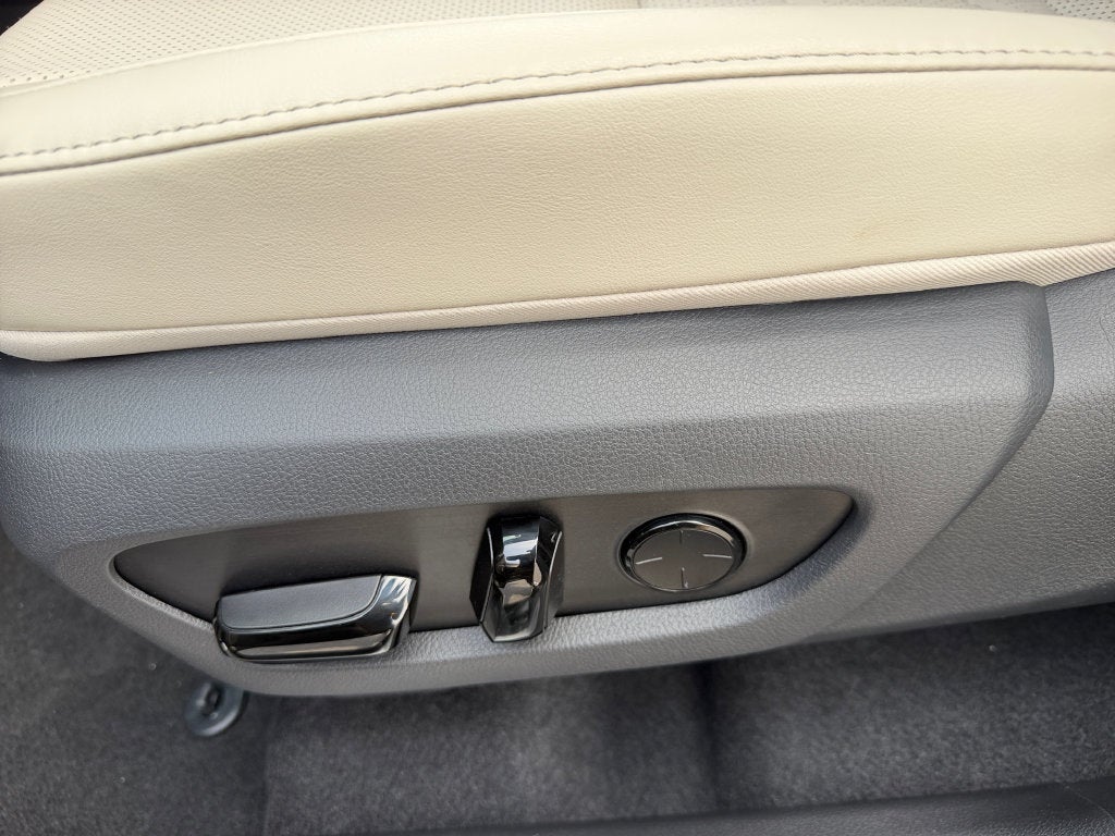 2026 Lexus NX LUXURY AWD