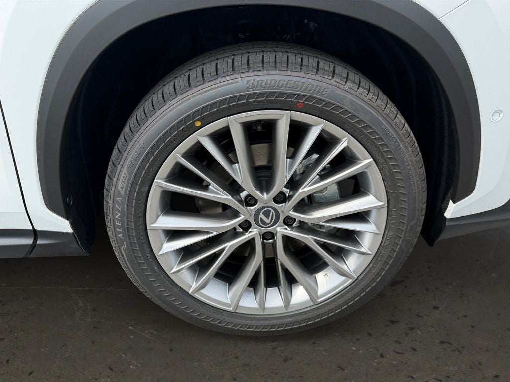 2026 Lexus NX LUXURY AWD