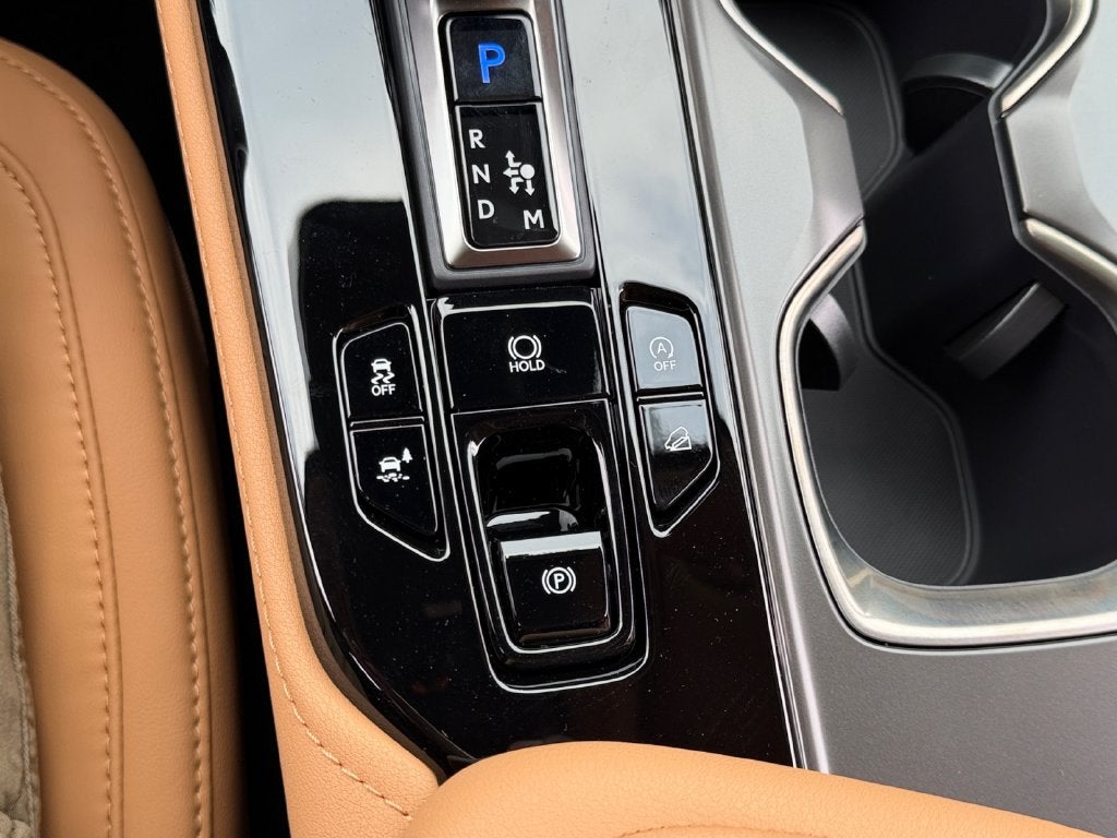 2026 Lexus NX LUXURY AWD