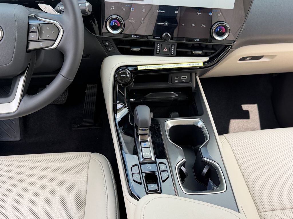 2026 Lexus NX LUXURY AWD
