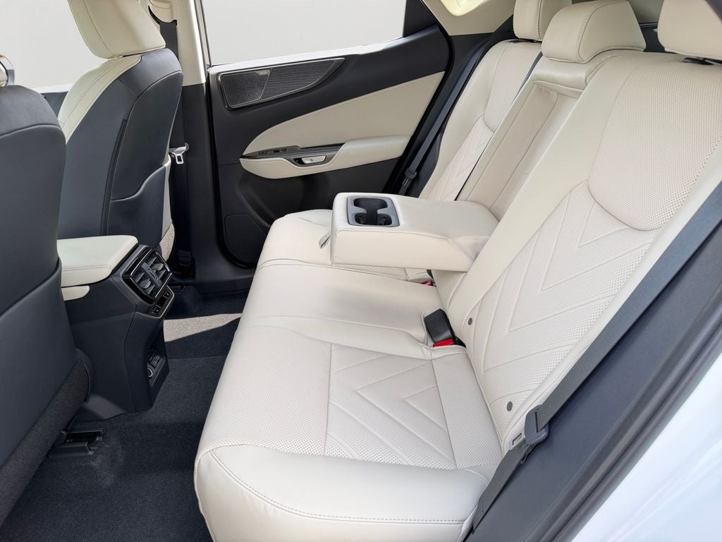 2026 Lexus NX LUXURY AWD