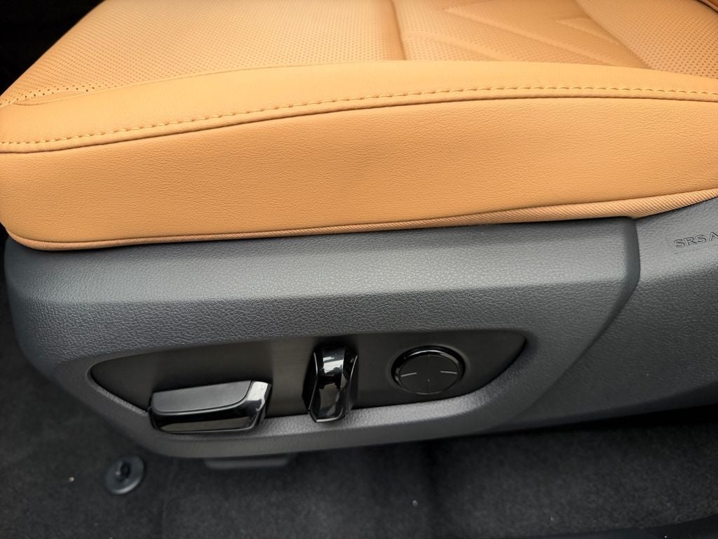 2026 Lexus NX LUXURY AWD