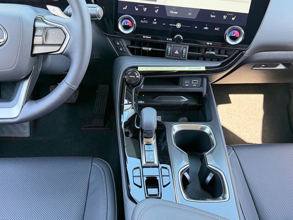 2026 Lexus NX LUXURY AWD