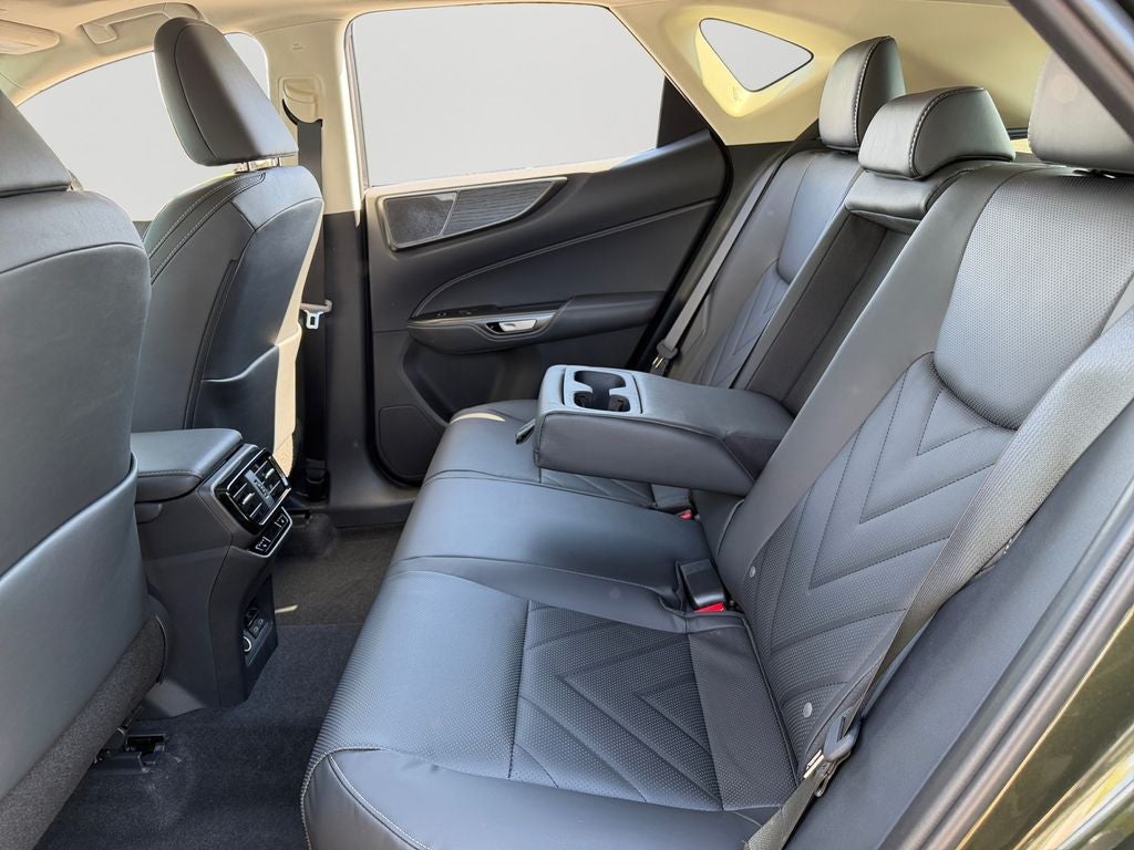2026 Lexus NX LUXURY AWD