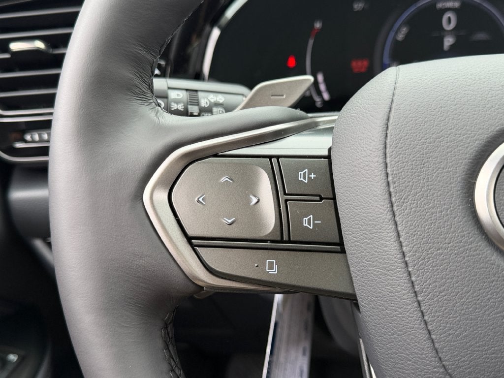 2026 Lexus NX LUXURY AWD