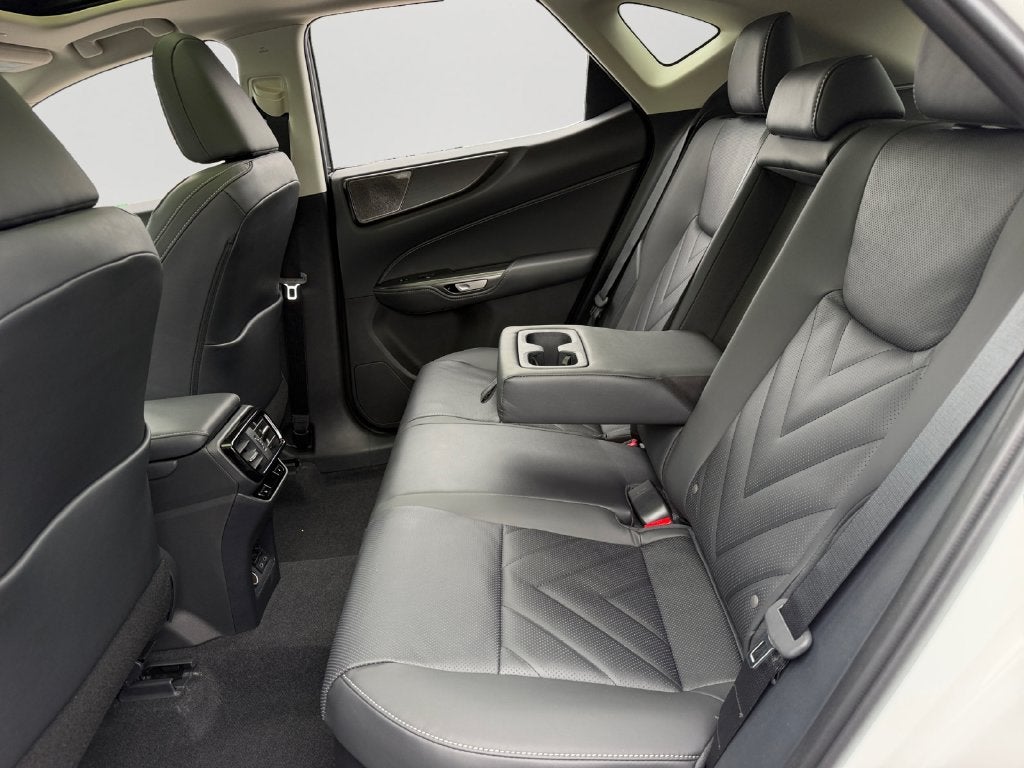 2026 Lexus NX LUXURY AWD