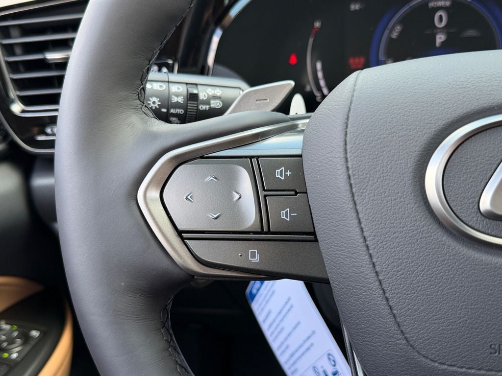 2026 Lexus NX LUXURY AWD