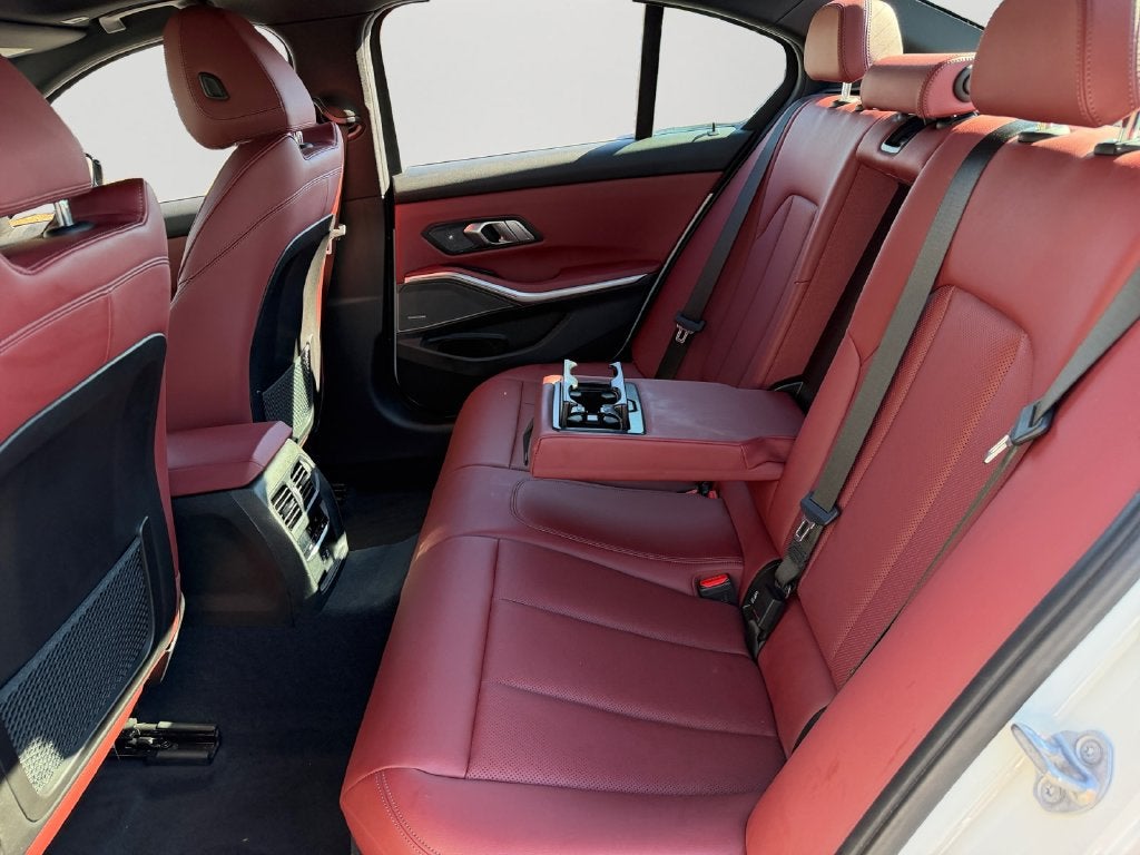 2023 BMW 3 Series 330i xDrive