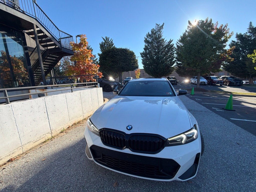 2023 BMW 3 Series 330i xDrive