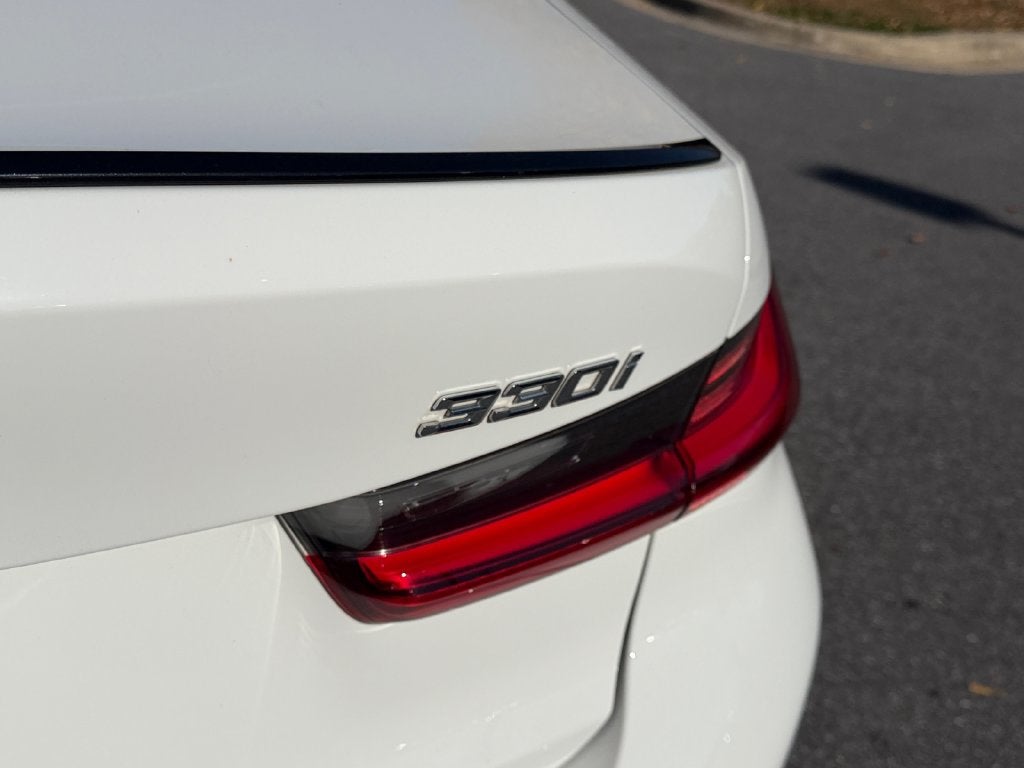2023 BMW 3 Series 330i xDrive