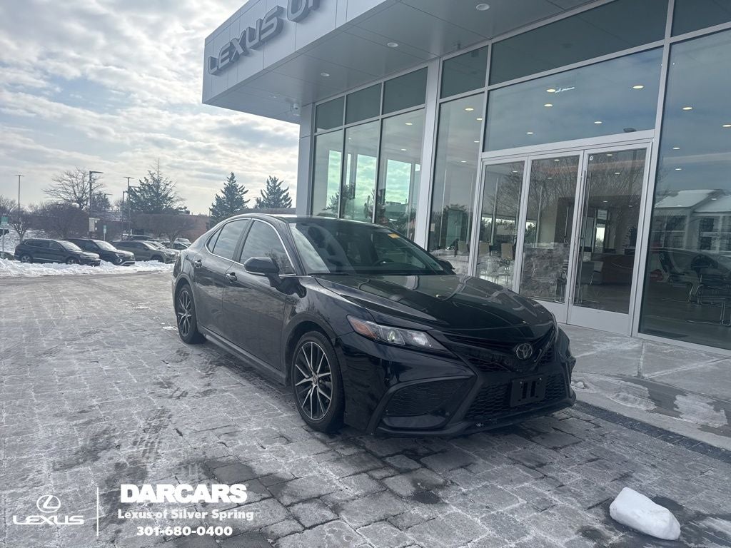 2024 Toyota Camry SE