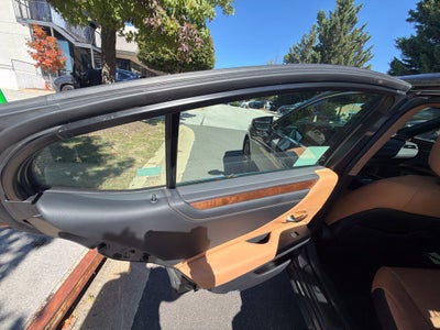 2025 Lexus ES 300h 300h