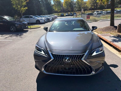 2025 Lexus ES 300h 300h