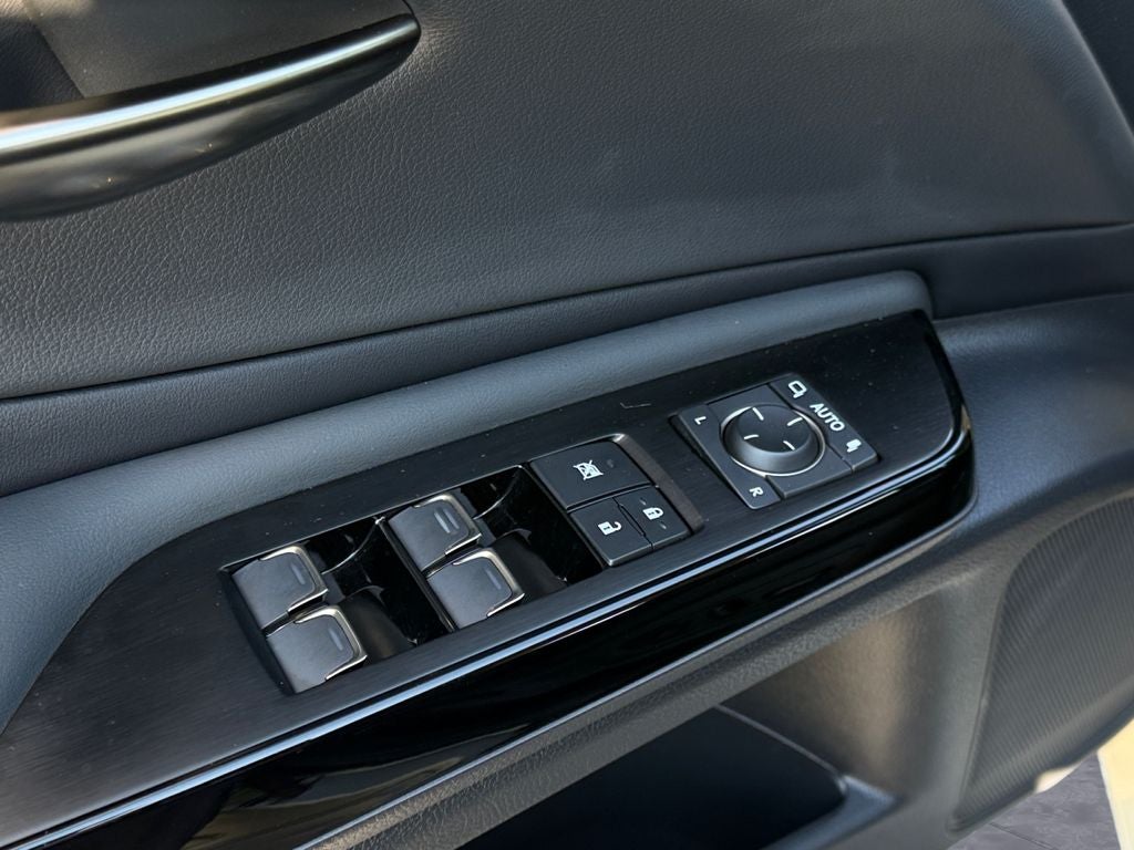2022 Lexus ES 300h 300h