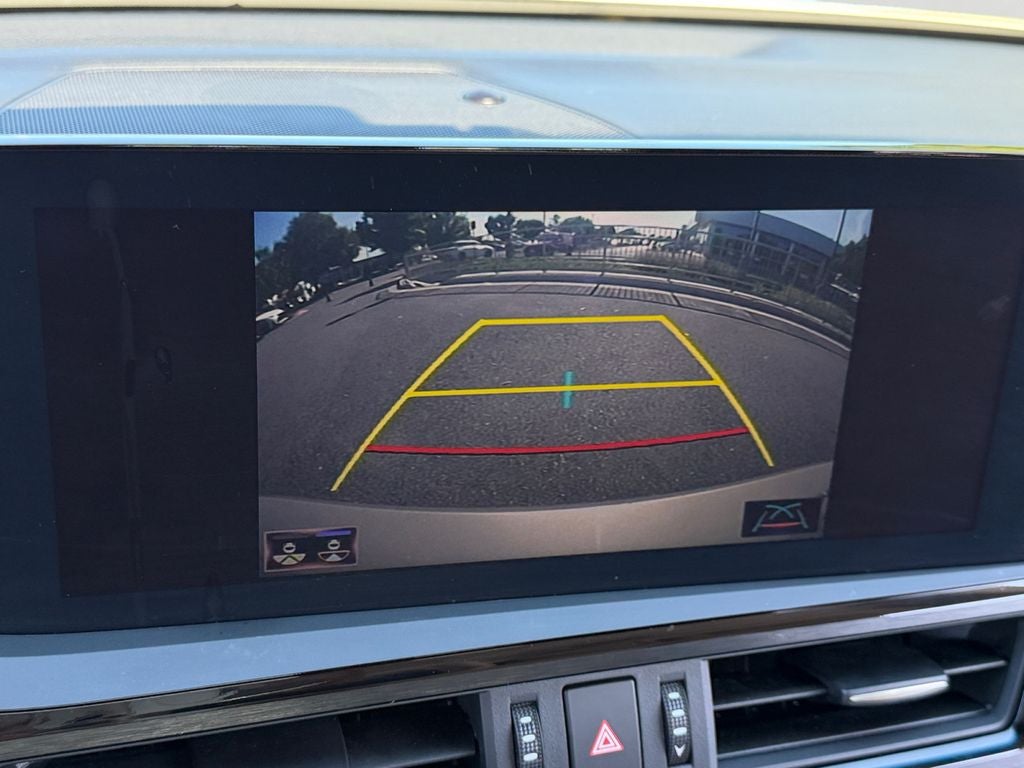 2022 Lexus ES 300h 300h