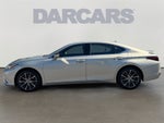 2022 Lexus ES 300h 300h