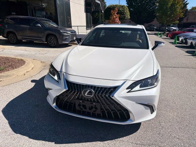 2025 Lexus ES 300h 300h