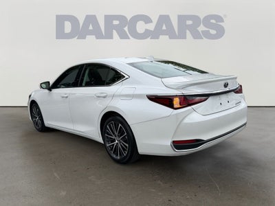 2025 Lexus ES 300h 300h