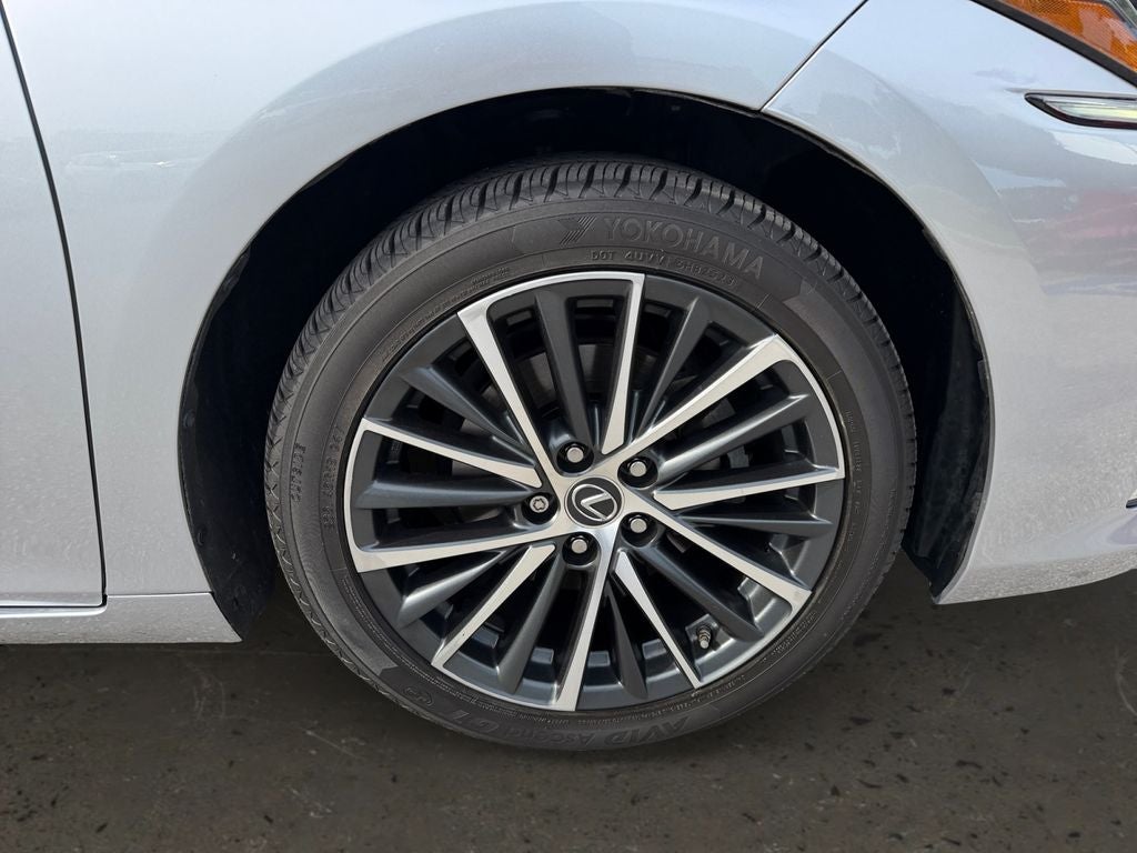 2022 Lexus ES 350 350