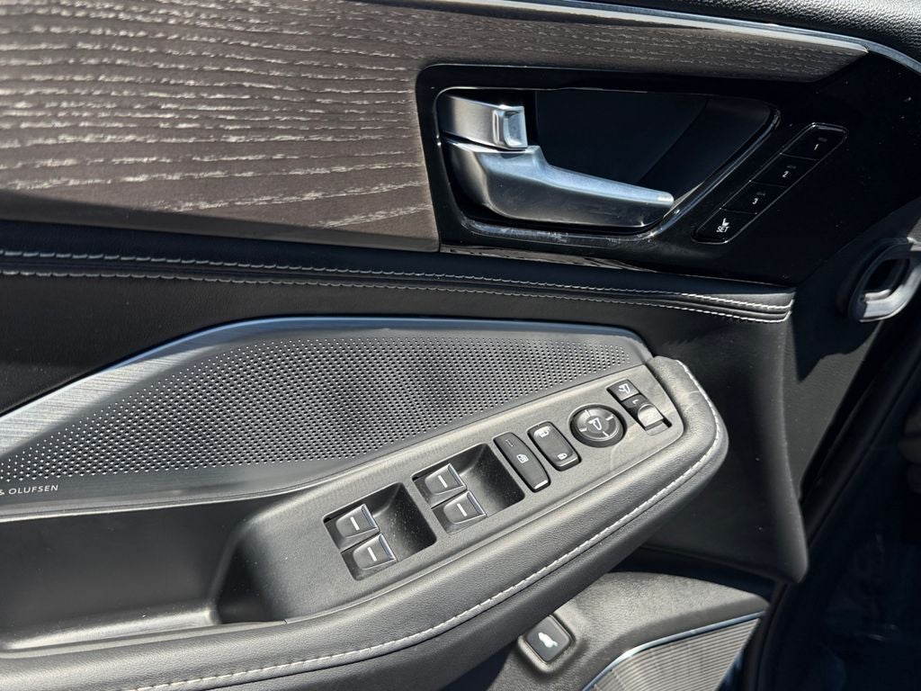 2025 Acura MDX Advance Package