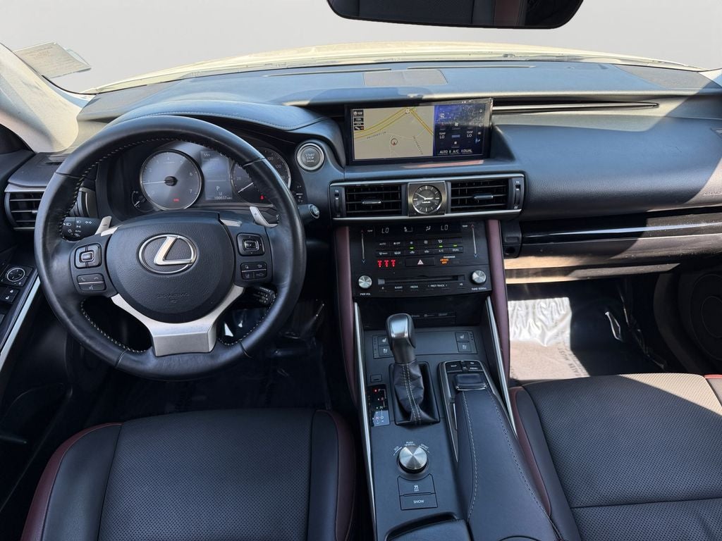 2017 Lexus IS 200t 200t