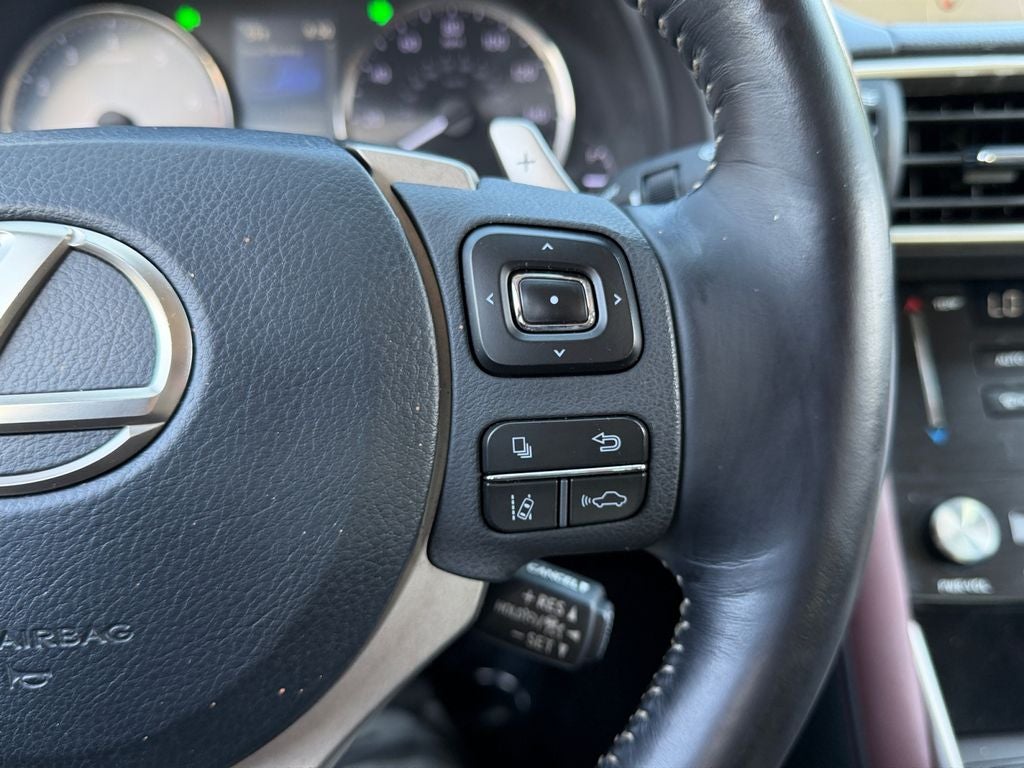 2017 Lexus IS 200t 200t