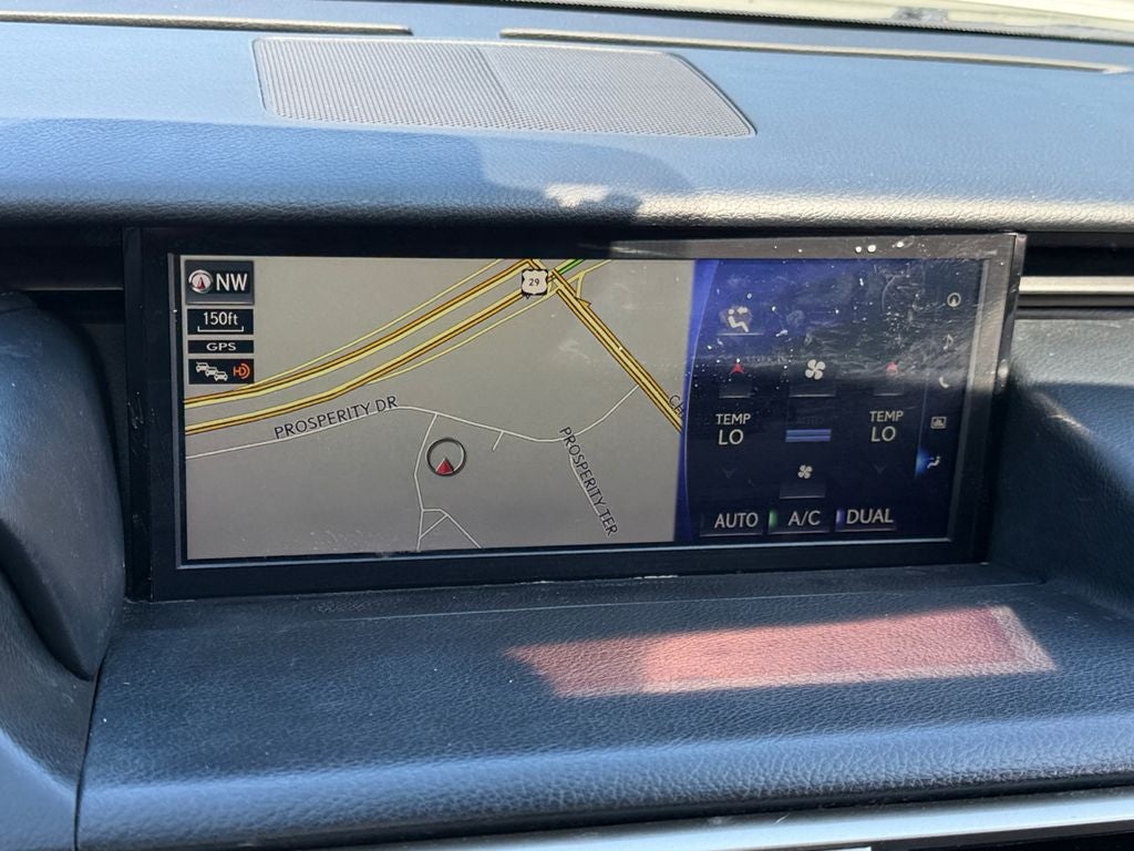 2017 Lexus IS 200t 200t