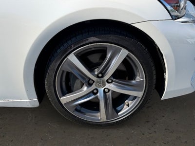 2017 Lexus IS 200t 200t