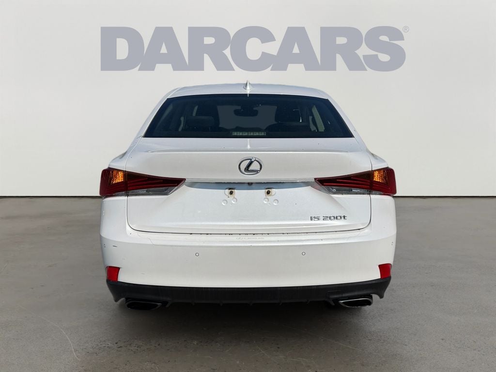 2017 Lexus IS 200t 200t