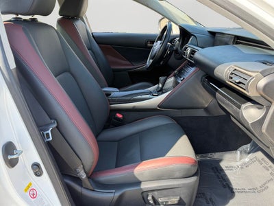 2017 Lexus IS 200t 200t