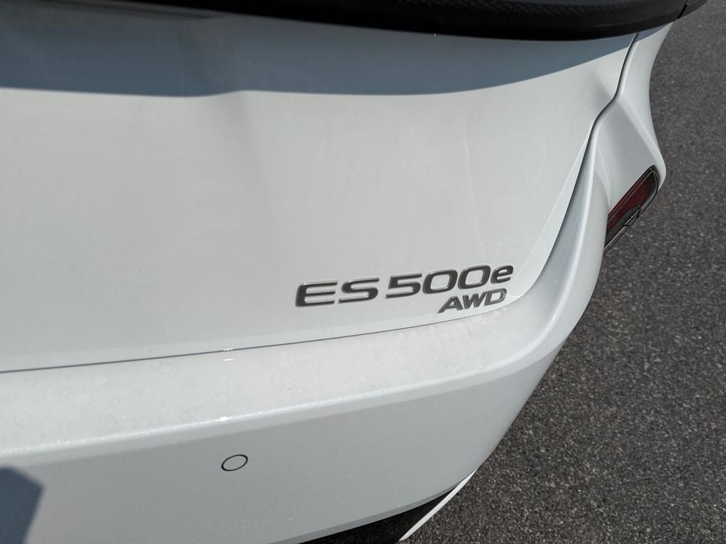 2026 Lexus ES PREMIUM AWD