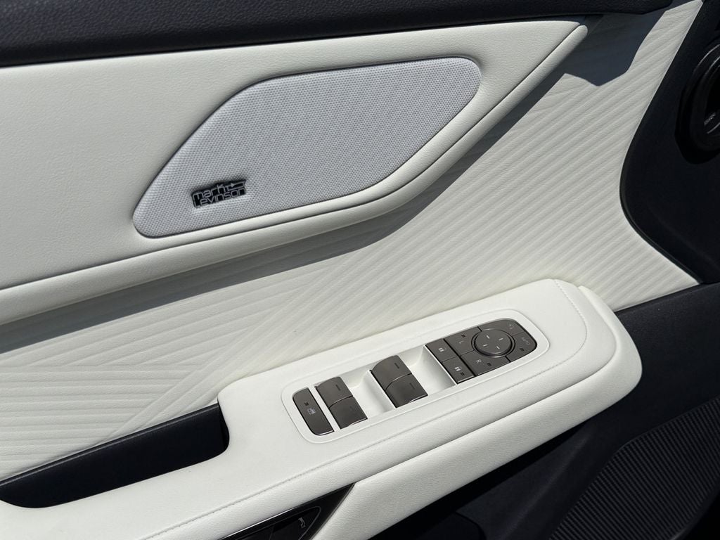 2026 Lexus ES 