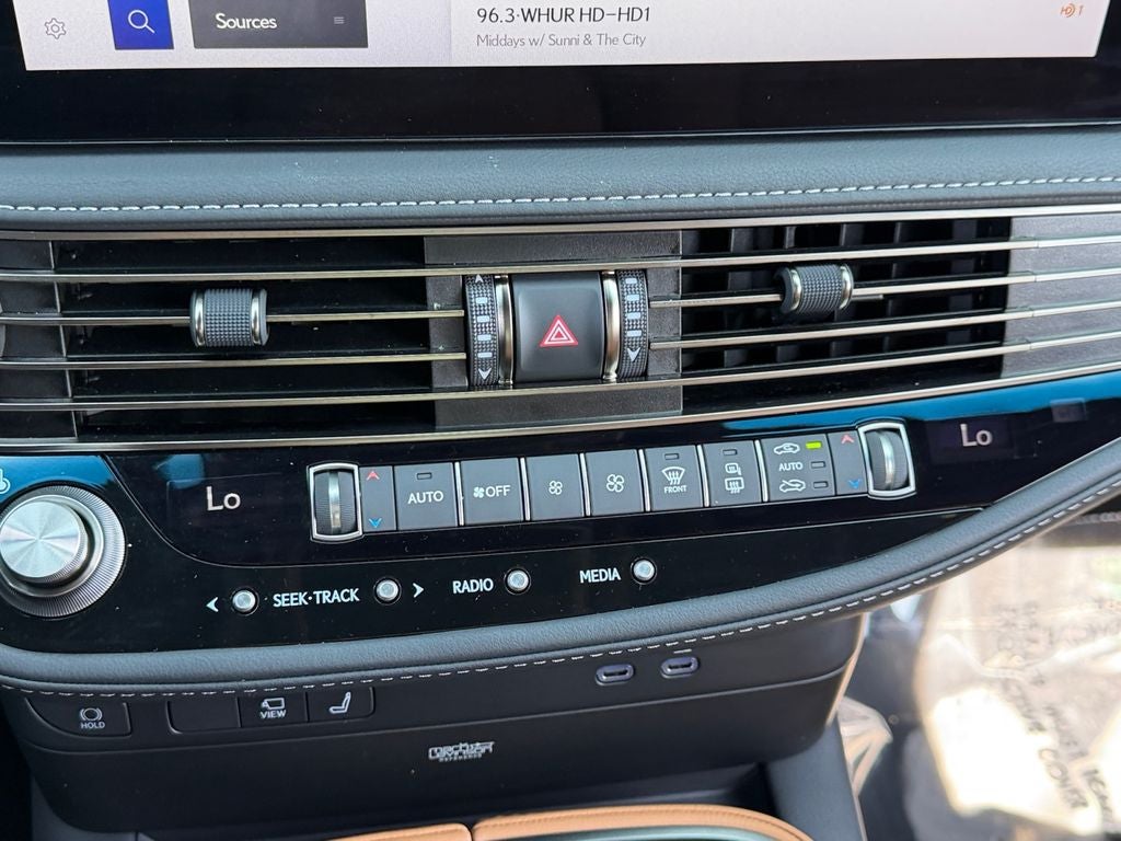 2023 Lexus LS 500 Base 500 Base