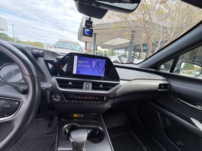 2024 Lexus UX 250h Premium 250h Premium
