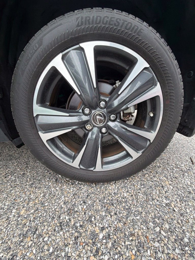2022 Lexus UX 250h Base 250h Base