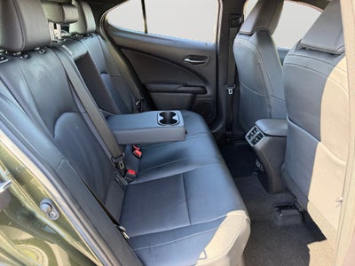 2022 Lexus UX 250h Base 250h Base