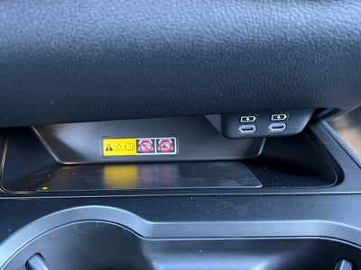 2025 Lexus UX 300h F SPORT Design