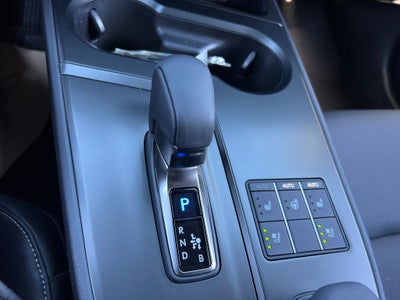 2025 Lexus UX 300h F SPORT Design