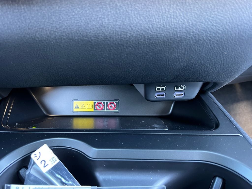 2025 Lexus UX 300h F SPORT Design