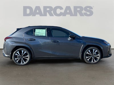 2025 Lexus UX 300h F SPORT Design