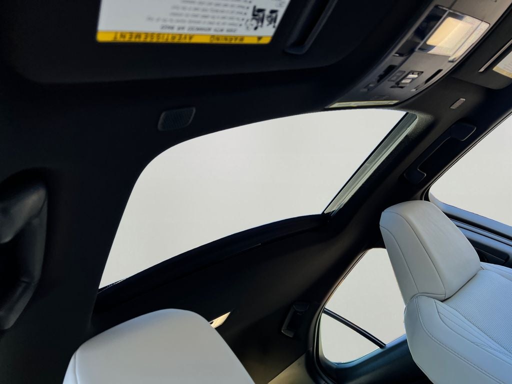 2025 Lexus UX 300h F SPORT Design