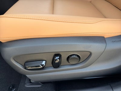 2026 Lexus UX PREMIUM AWD